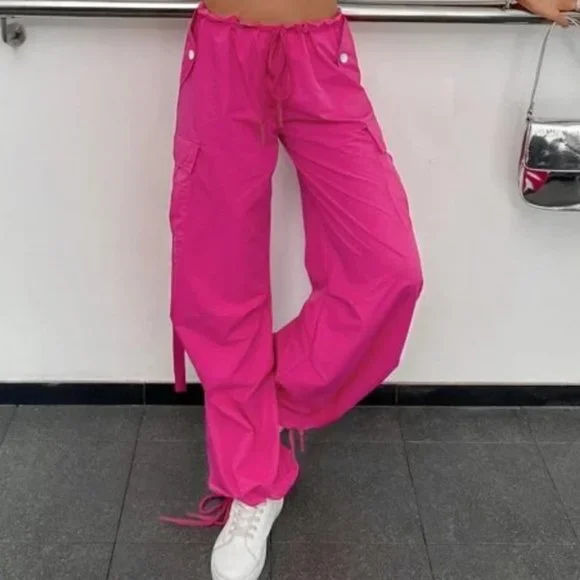Flap Pocket Drawstring Hem Contemporary cargo Pants Hot pink - Picture 5 of 6